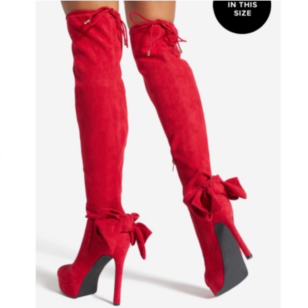 Gerente Tall Platform Boot- Wide calf